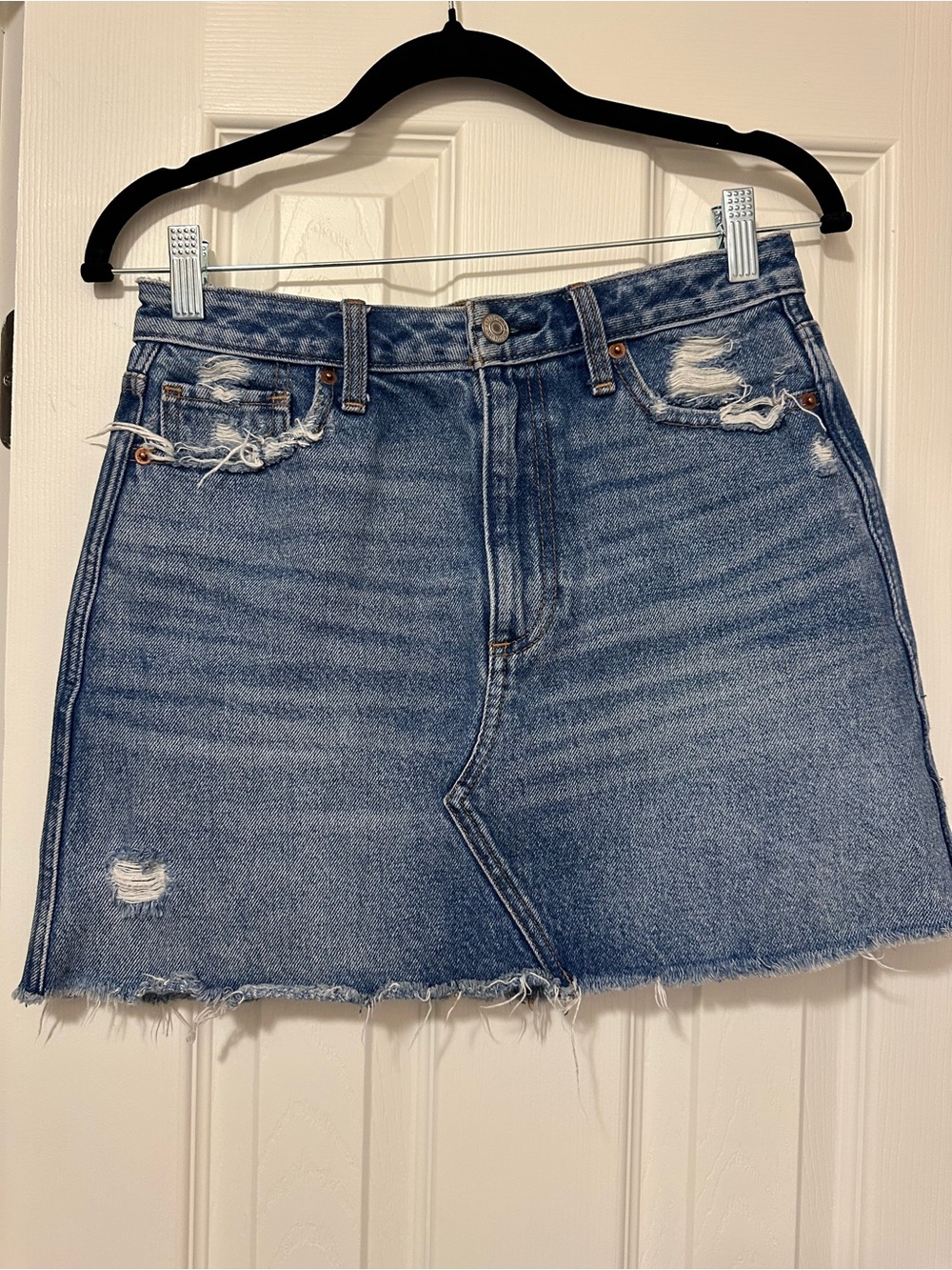 Abercrombie & Fitch Distressed Blue Denim Mini Skirt - Casual Everyday Style